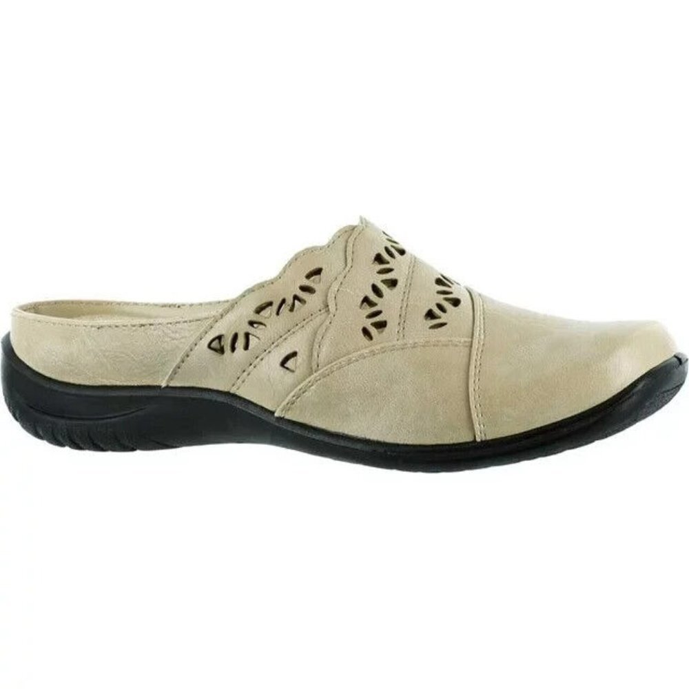 Easy Street Forever Mules Beige Closed Toe Casual NEW Size 5.5 M